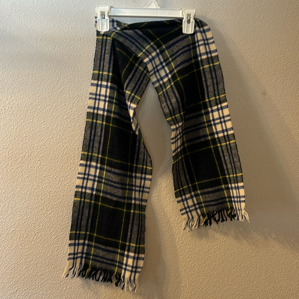 Highland Home Industries plaid pure new wool scarf